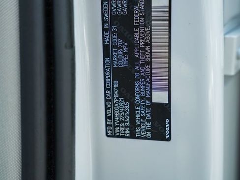 Certified 2023 Volvo XC90 T8 Ultimate AWD/4WD image 39
