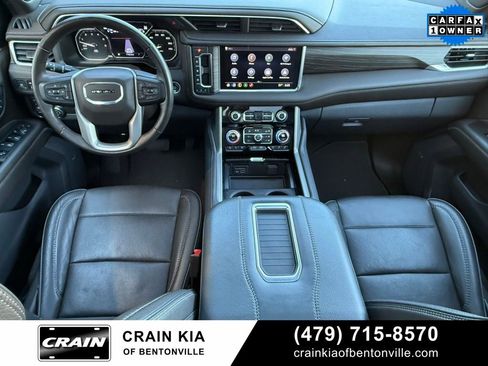 Used 2021 GMC Yukon Denali w/ Denali Premium Package image 29