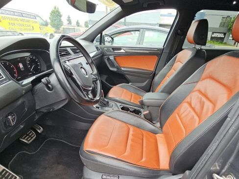 Used 2019 Volkswagen Tiguan SEL Premium R-Line image 12