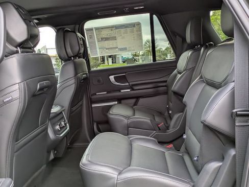 Certified 2026 Ford Expedition Max Platinum w/ Stealth Performance Package AWD/4WD image 14