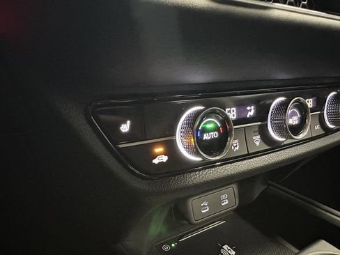 New 2026 Honda HR-V EX-L image 15