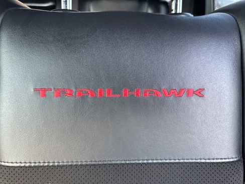 Used 2020 Jeep Grand Cherokee Trailhawk image 51