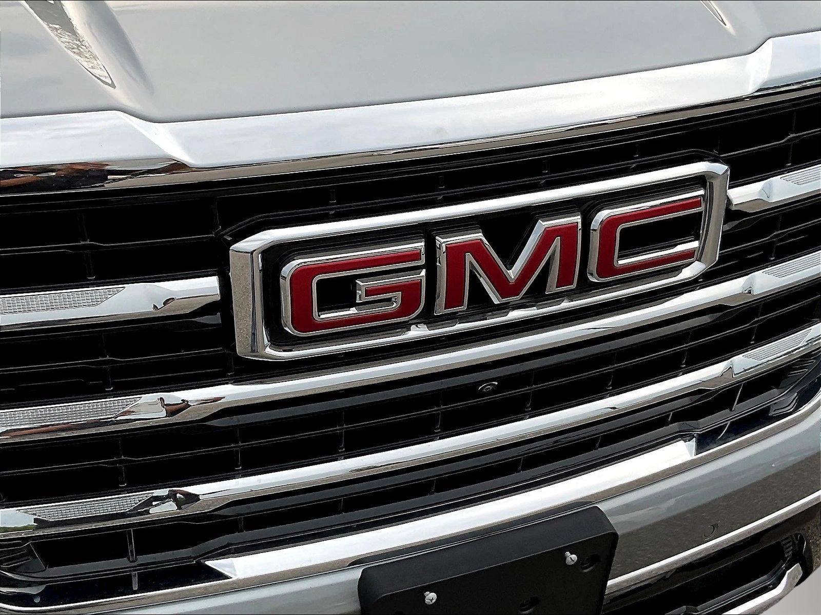 Used 2025 GMC Yukon XL Elevation w/ LPO, Floor Liner Package AWD/4WD image 34