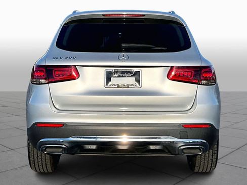 Used 2020 Mercedes-Benz GLC 300 image 9