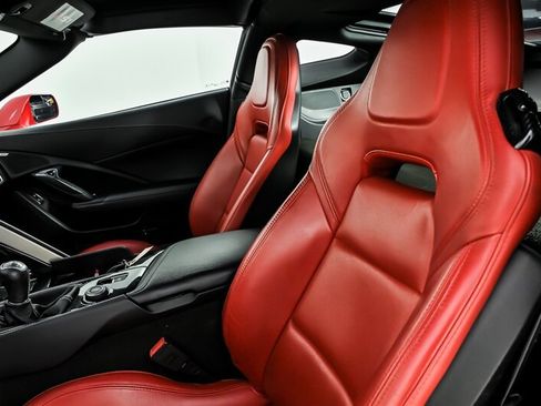 Used 2014 Chevrolet Corvette Stingray Coupe RWD image 18