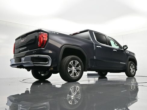 Certified 2025 GMC Sierra 1500 SLT image 41