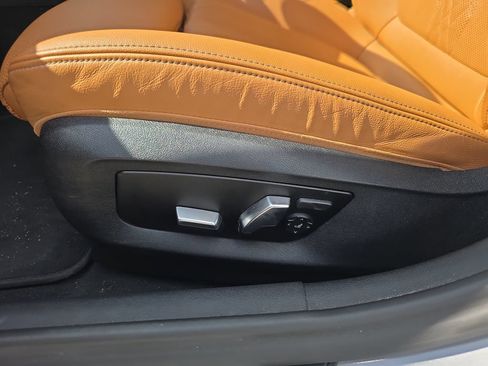 Used 2023 BMW 530i w/ M Sport Package RWD image 12