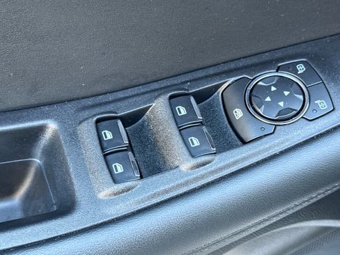 Used 2024 Ford Edge SE w/ Cargo Accessory Package image 12