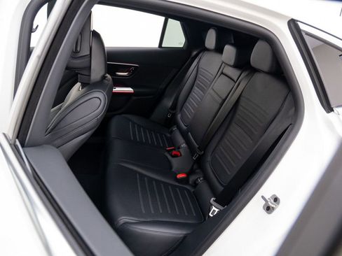 Certified 2025 Mercedes-Benz GLC 300 4MATIC image 19