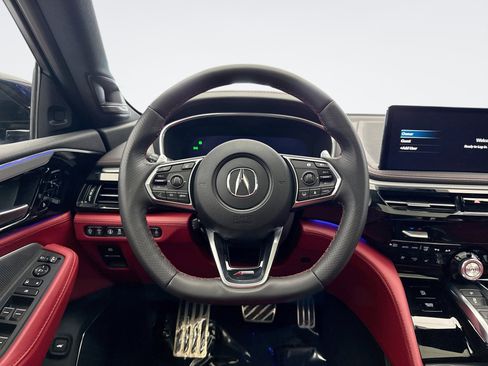 Used 2025 Acura MDX A-Spec image 12