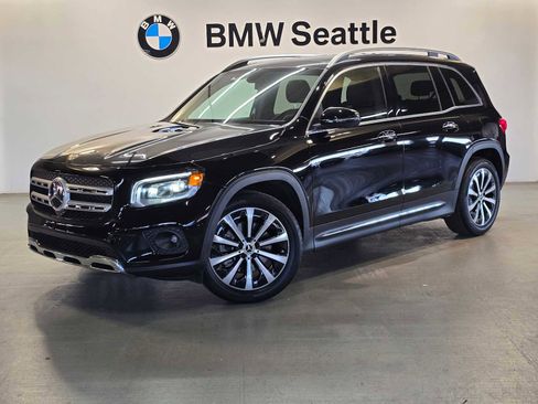 Used 2023 Mercedes-Benz GLB 250 GLB 250 w/ Premium Package image 1