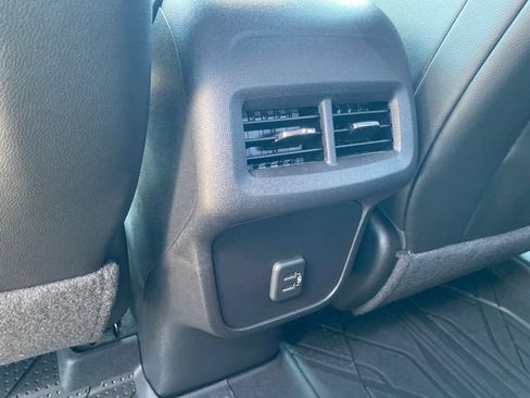 Certified 2024 Chevrolet Equinox RS w/ LPO, Floor Liner Package AWD/4WD image 19