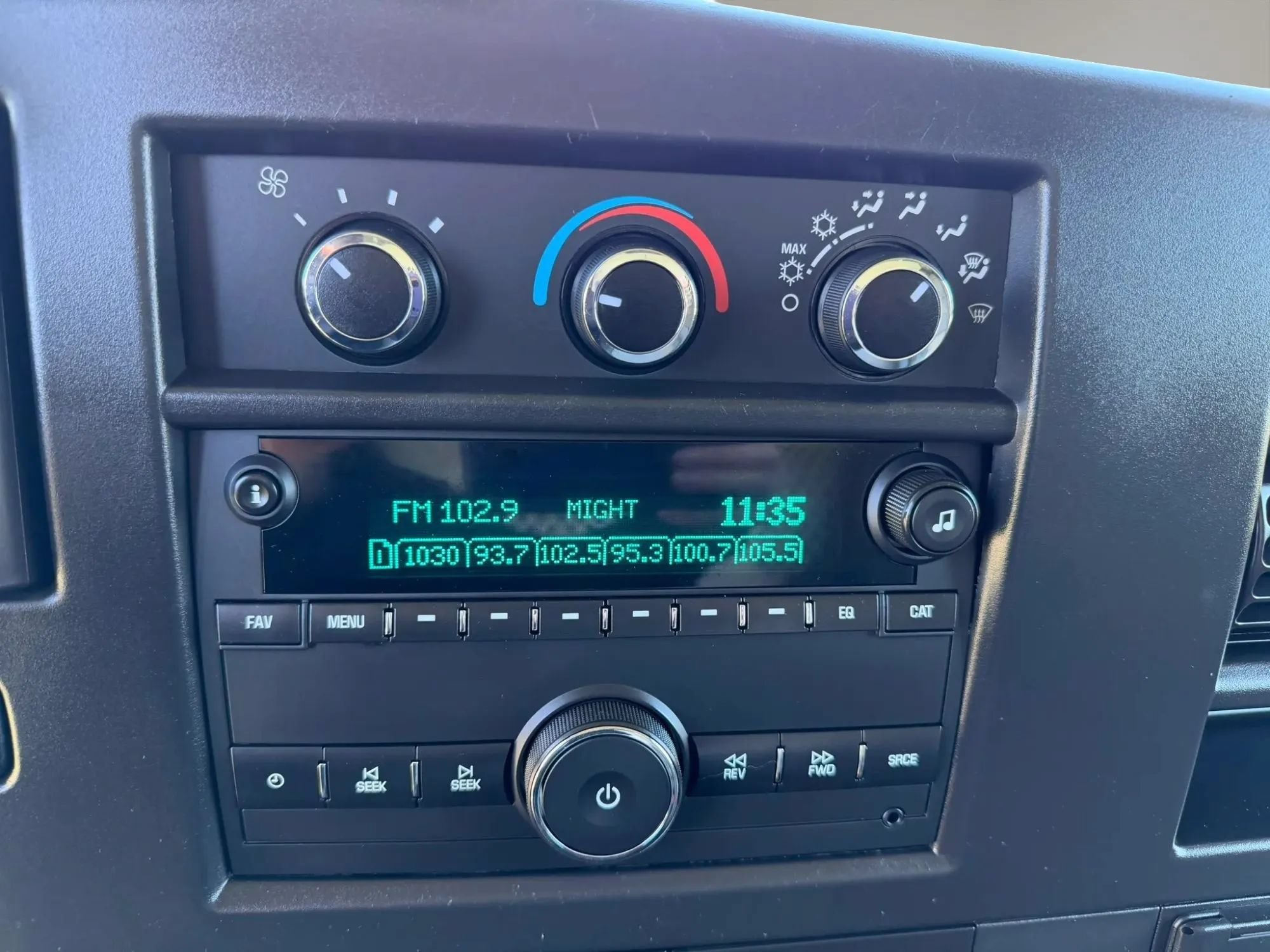 Used 2023 Chevrolet Express 2500 Extended w/ Driver Convenience Package RWD image 20
