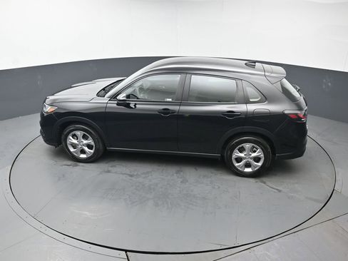 Used 2023 Honda HR-V LX image 33