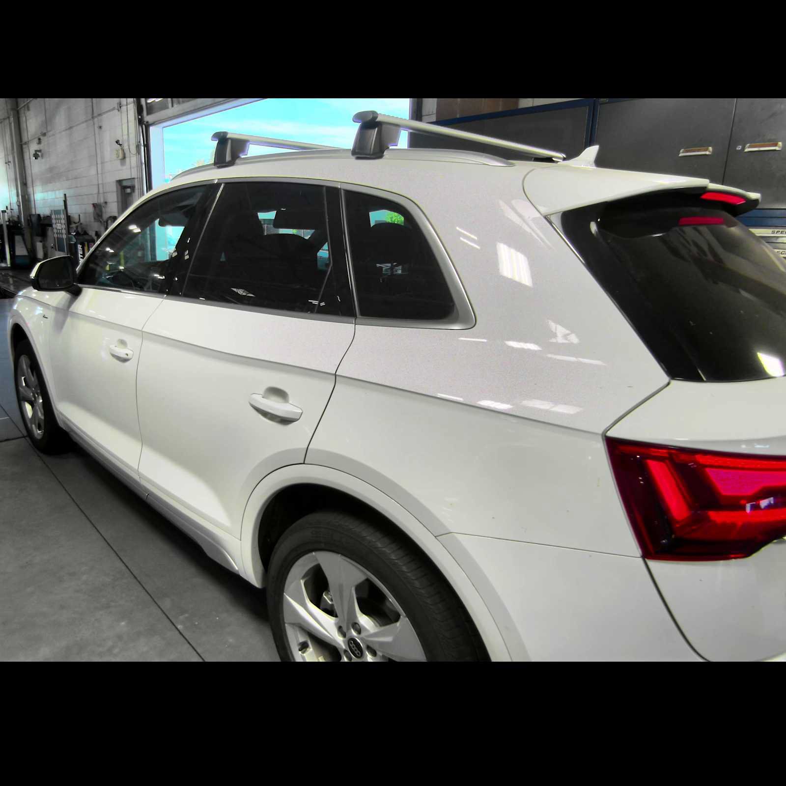 Used 2023 Audi Q5 2.0T Premium Plus AWD/4WD image 3