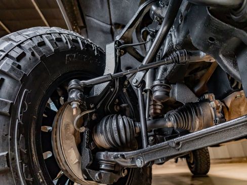 Used 2022 Chevrolet Silverado 2500 LTZ w/ LTZ Plus Package image 14