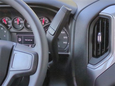 New 2026 Chevrolet Silverado 1500 Custom image 19