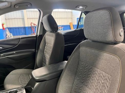 Used 2024 Chevrolet Equinox LT image 23