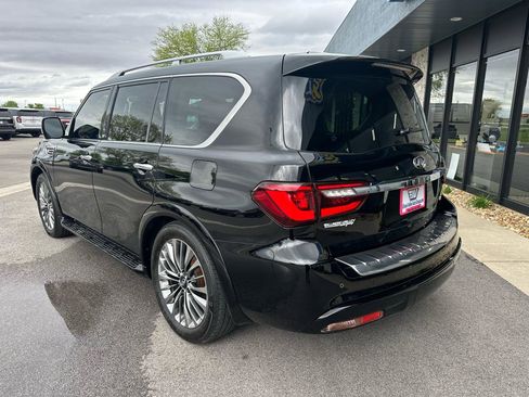 Used 2018 INFINITI QX80 4WD w/ Deluxe Technology Package image 5