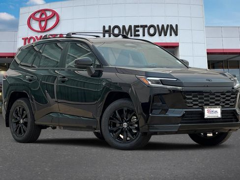 New 2026 Toyota RAV4 SE w/ Convenience Package AWD/4WD image 2