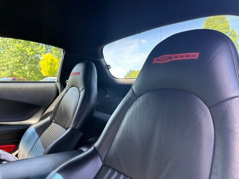 Used 2002 Chevrolet Corvette Z06 w/ Memory Pkg RWD image 21