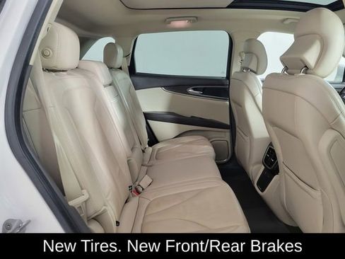 Used 2018 Lincoln MKX Reserve image 17