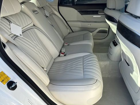 Used 2026 Genesis G90 3.5T AWD/4WD image 17