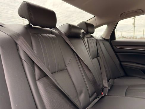 Used 2020 Honda Accord EX-L image 39