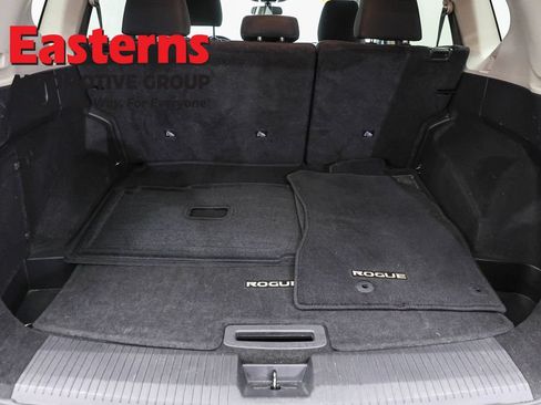 Used 2024 Nissan Rogue S AWD/4WD image 9