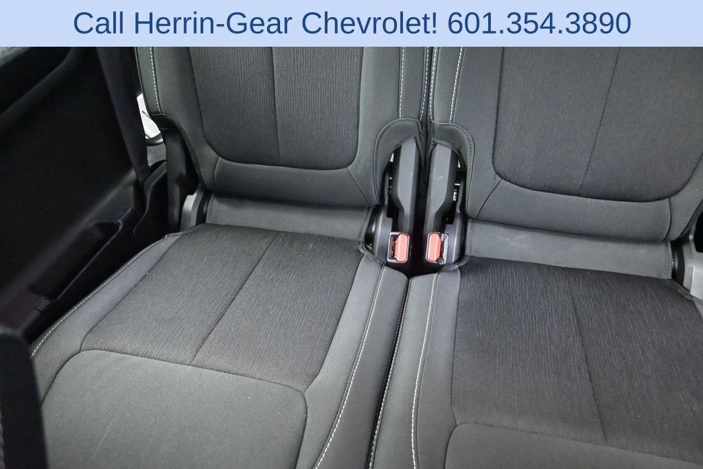 Used 2023 Jeep Grand Cherokee L Laredo RWD image 17