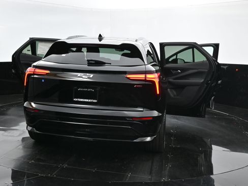 New 2025 Chevrolet Blazer EV RS image 36
