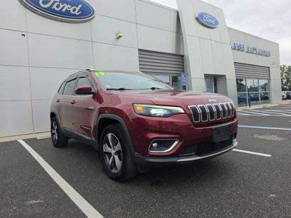 Used 2019 Jeep Cherokee Limited w/ Luxury Group