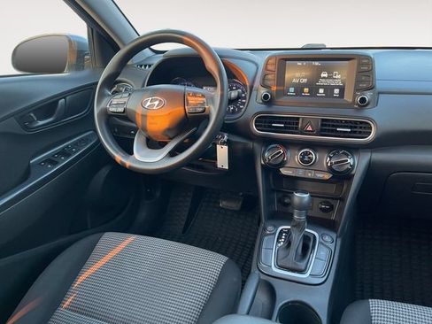 Used 2019 Hyundai Kona SE AWD/4WD image 10
