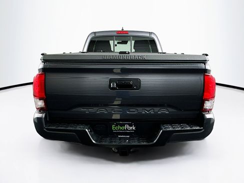 Used 2020 Toyota Tacoma SR w/ SX Package image 7