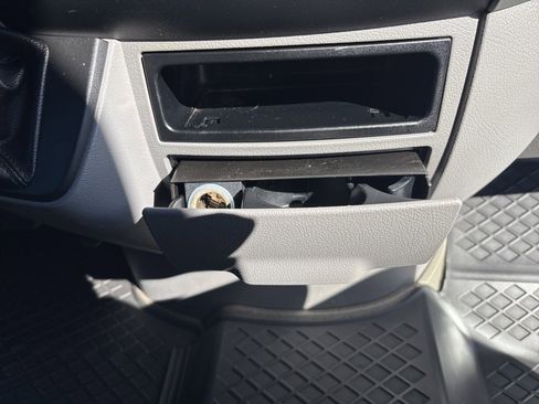 Used 2016 Mercedes-Benz Sprinter 2500 w/ Driver Comfort Package image 28