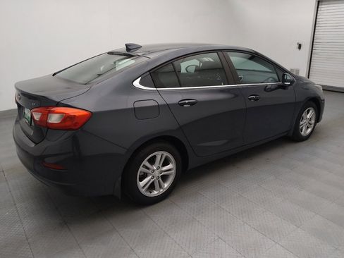 Used 2017 Chevrolet Cruze LT w/ Convenience Package image 10