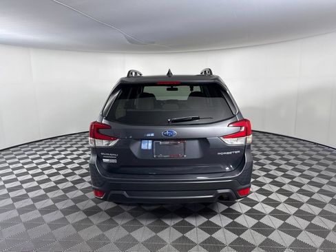 Used 2024 Subaru Forester Premium AWD/4WD image 4