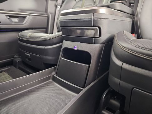 Used 2025 Rivian R1T Adventure image 31