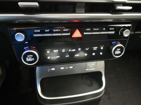 New 2026 Hyundai Ioniq 9 Limited image 23