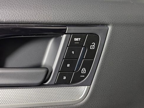 New 2026 Porsche Cayenne Coupe image 27