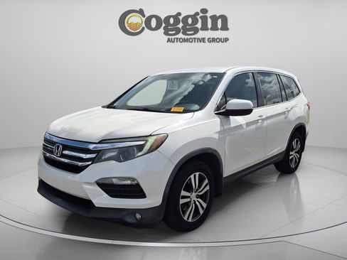 Used 2018 Honda Pilot EX image 1