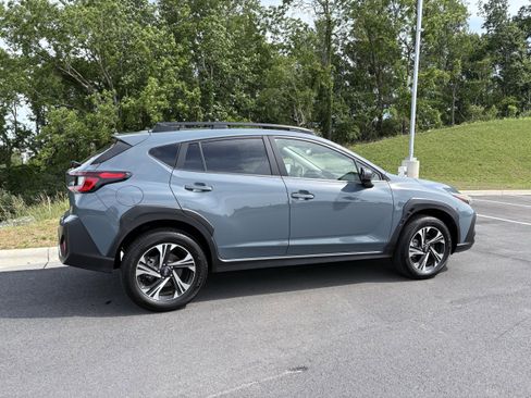 Used 2024 Subaru Crosstrek 2.0i Premium AWD/4WD image 8