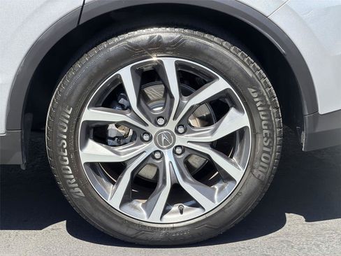 Certified 2023 Acura MDX FWD w/ Technology Package image 9