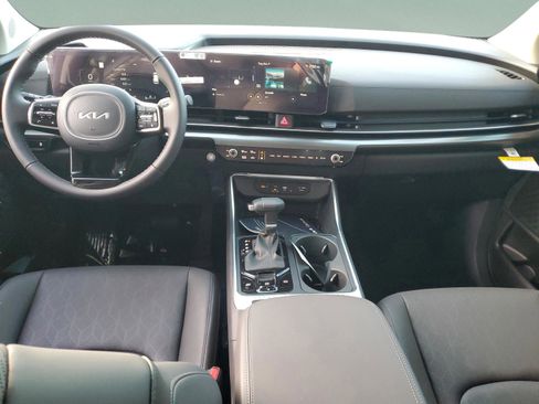 New 2026 Kia Carnival SX w/ SX Dark Edition Package image 26