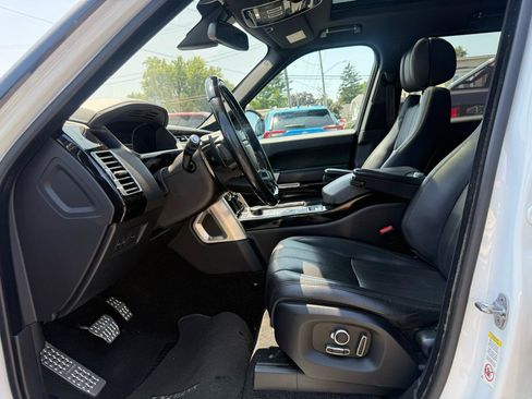Used 2016 Land Rover Range Rover Supercharged AWD/4WD image 25