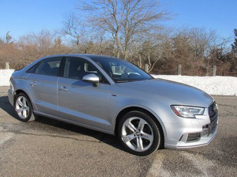 Used 2017 Audi A3 2.0T Premium w/ Convenience Package image 17