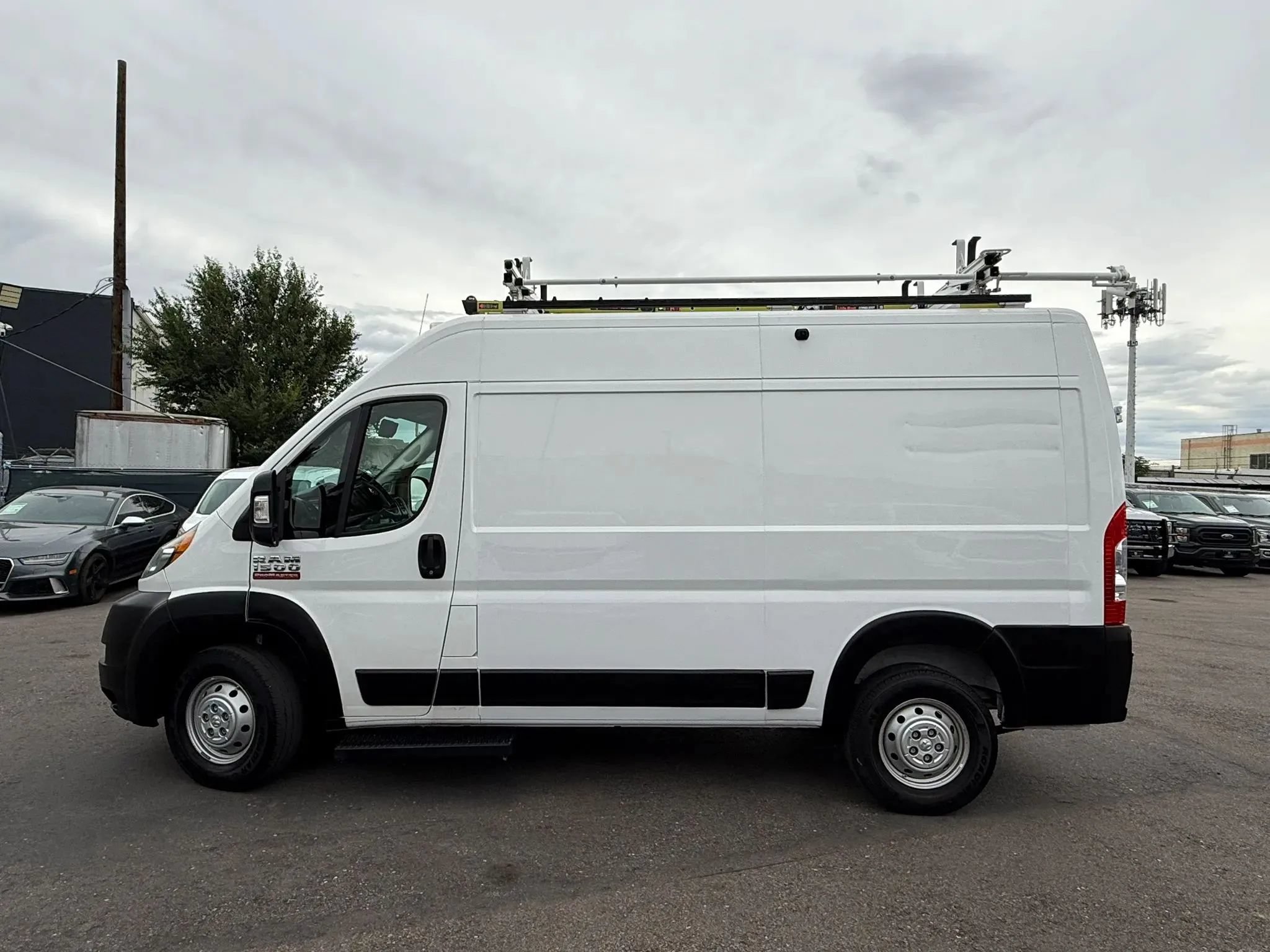 Used 2021 RAM ProMaster 1500 FWD image 3