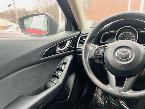 Used 2014 MAZDA MAZDA3 i Sport image 28