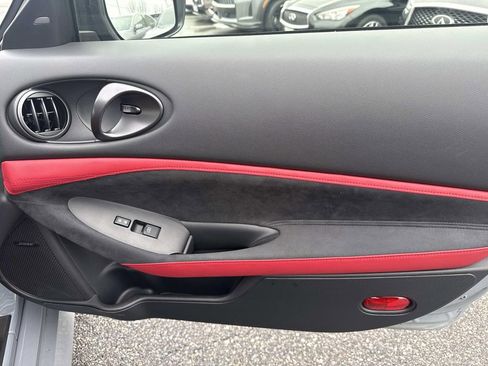 Used 2024 Nissan Z Performance w/ Floor Mat Package image 35