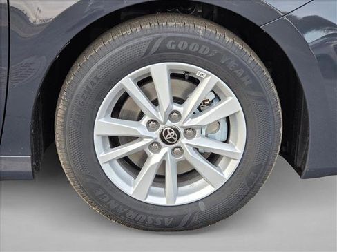 New 2026 Toyota Camry LE image 10